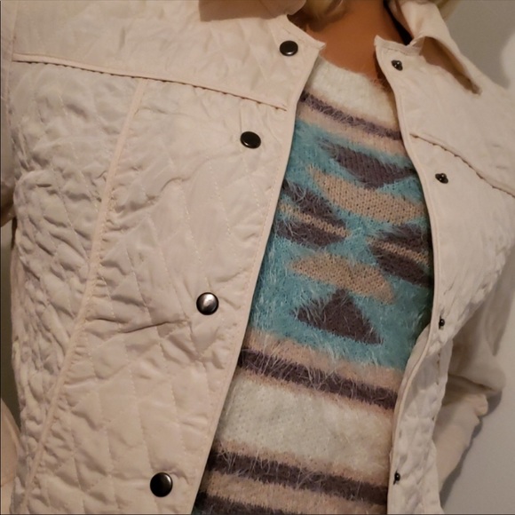 Jane Ashley Jacket - Picture 3 of 10